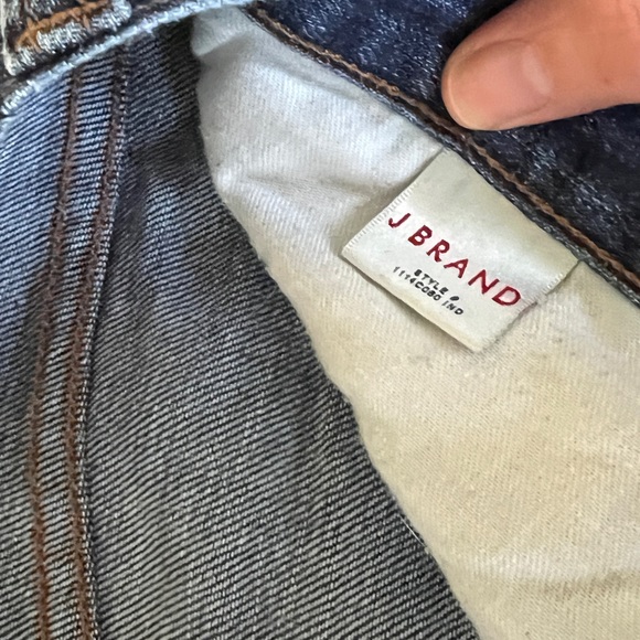 Perfectly worn in J Brand jeans. Frayed bottom! - Picture 2 of 5